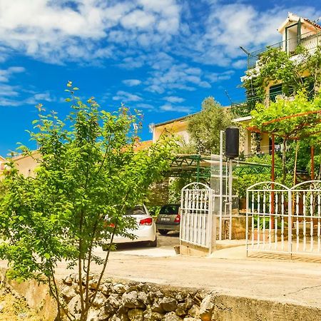 Apartments Zoricic Жаборич Экстерьер фото