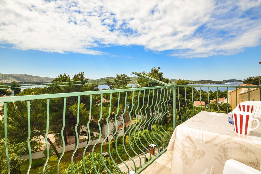 Apartments Zoricic Жаборич Экстерьер фото